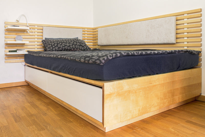 Bett aus massiver Birke