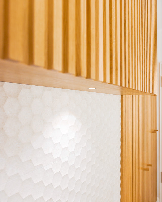 Flurmöbel Garderobe in Eiche mit LED Beleuchtung